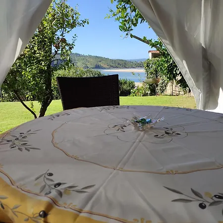 Casa Mar De Fondo بيت للعطل A Telleira